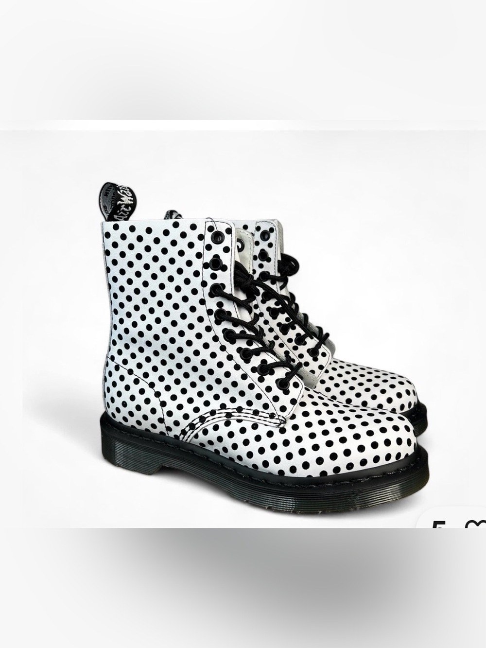⭐️Dr. Martens Pascal Polka Dot Combat Boots⭐️